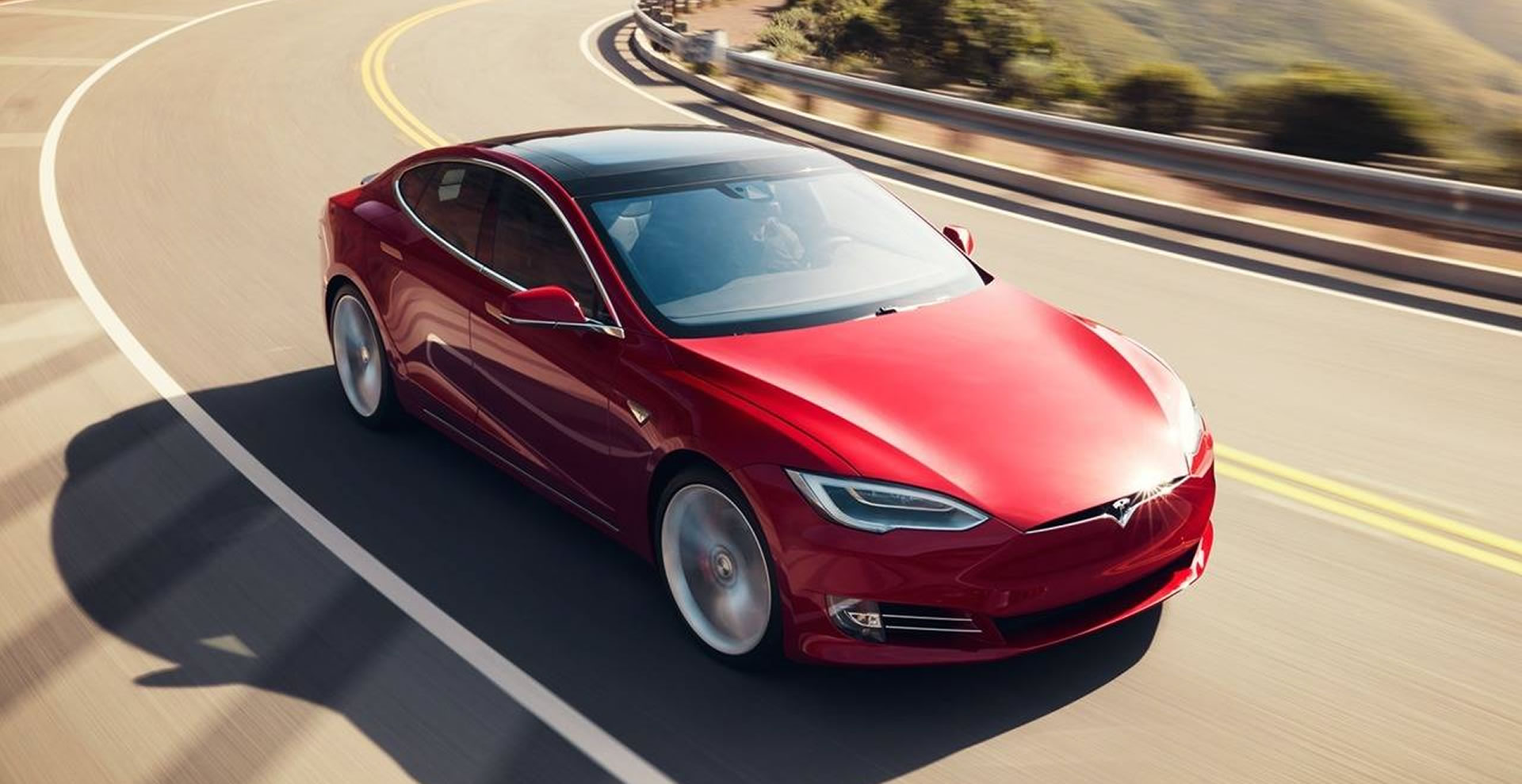 noleggio Tesla modello S - Noleggio Ecologico